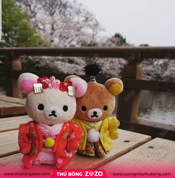 Thú bông dùng trong ảnh cưới phong cách Nhật 95572d66dabf6252c426719805a4ccf2